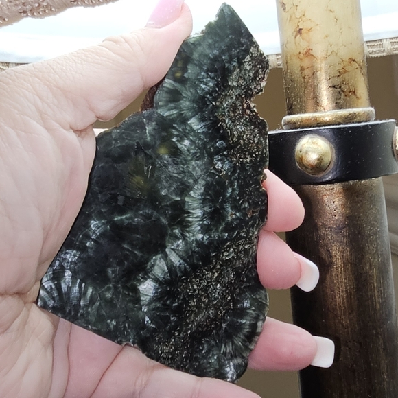 52g, 12 cm x 7 cm, slab of Seraphinite, Mined in Russia, Angel Stone - Picture 6 of 6